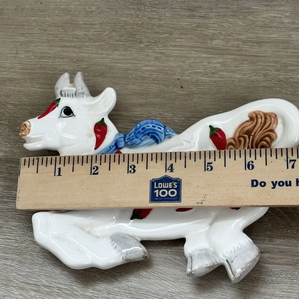 OTAGIRI Vintage Cow Chili Pepper Ceramic Spoon Rest WallHanging Figurine 7